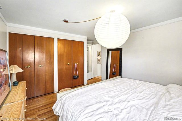 27471 Norma Drive, Warren, MI 48093