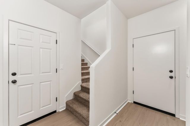 6776 Jujube Ln, Sacramento, CA 95828