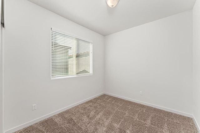 6776 Jujube Ln, Sacramento, CA 95828