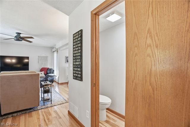 256 Walnut Grove, Washington, WV 26181