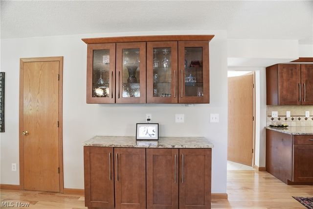256 Walnut Grove, Washington, WV 26181