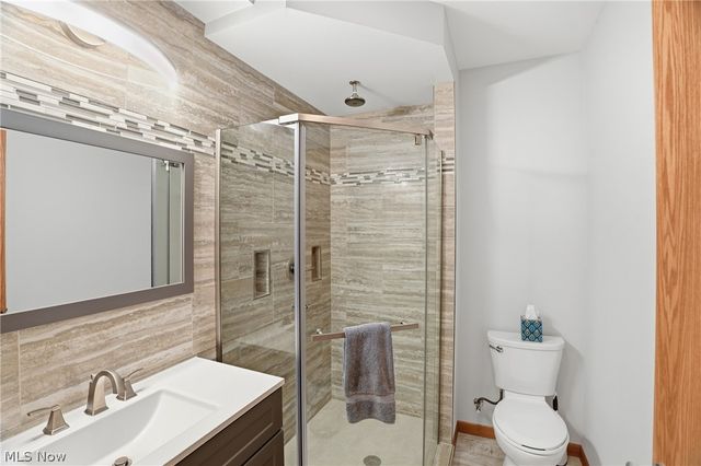 256 Walnut Grove, Washington, WV 26181