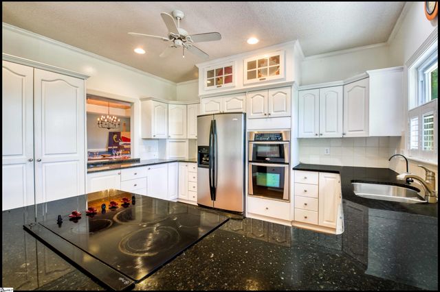 15 Lash Up Lane, Salem, SC 29676