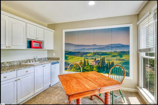 15 Lash Up Lane, Salem, SC 29676