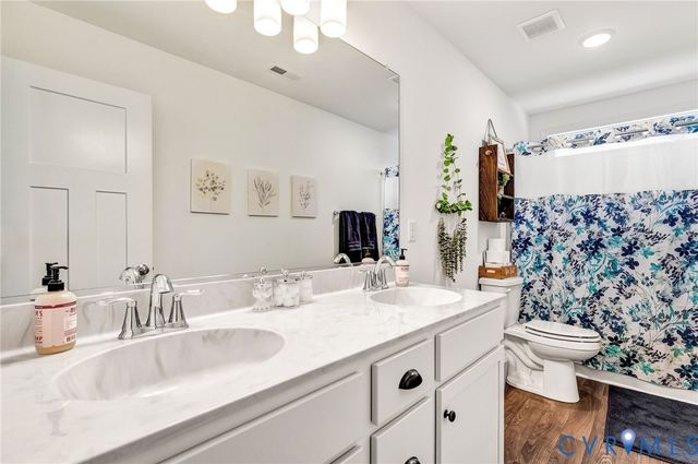 10276 McGarvey Ln, Mechanicsville, VA 23116