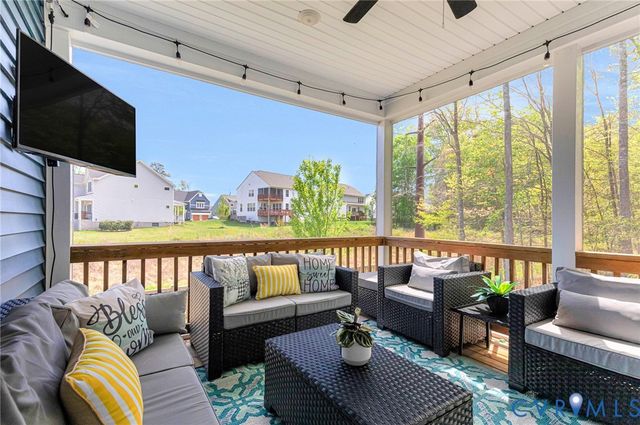 10276 McGarvey Ln, Mechanicsville, VA 23116