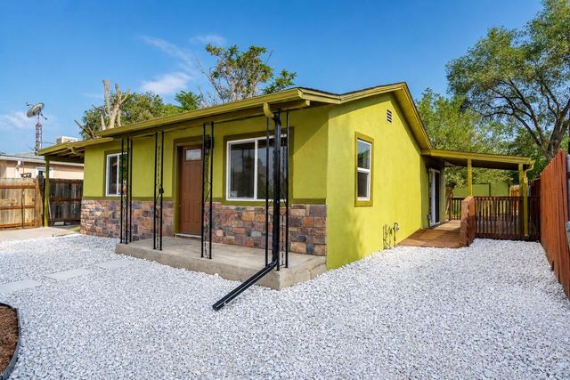 2009 E 15th St, Pueblo, CO 81001