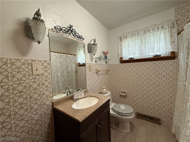 309 & 311 7th Street, Toronto, OH 43964