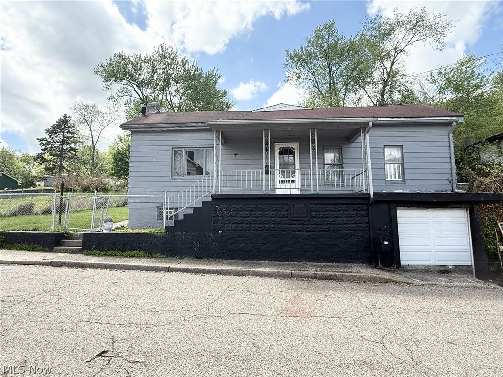 309 & 311 7th Street, Toronto, OH 43964