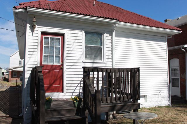 1916 W Indiana Street, Evansville, IN 47712