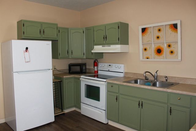 1916 W Indiana Street, Evansville, IN 47712