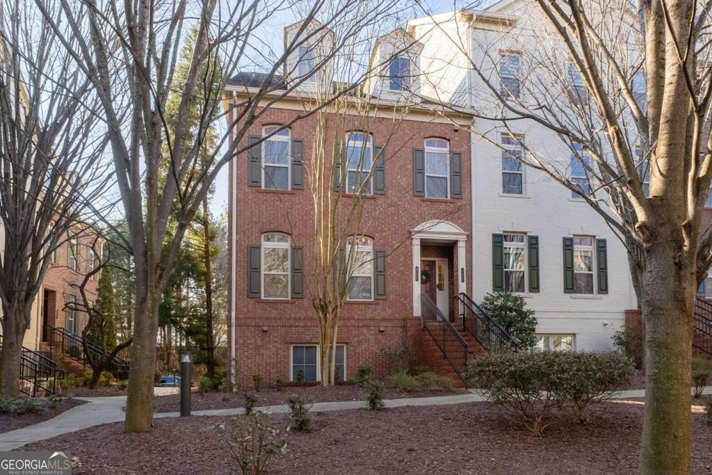 865 Perennial Drive 105, Atlanta, GA 30328