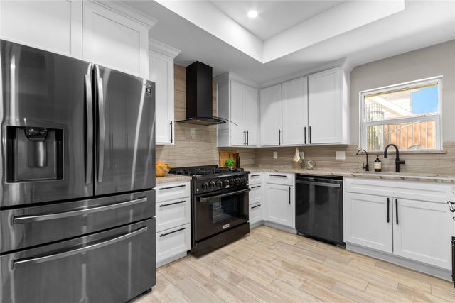 2819 Yorkshire Street, Irving, TX 75061