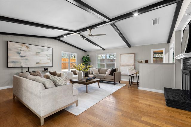 2819 Yorkshire Street, Irving, TX 75061