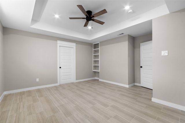 2819 Yorkshire Street, Irving, TX 75061