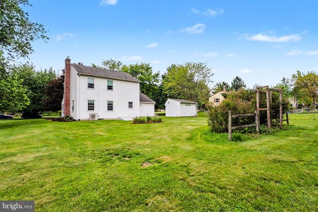 685 S MIDDLESEX ROAD, Carlisle, PA 17015