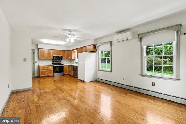 685 S MIDDLESEX ROAD, Carlisle, PA 17015