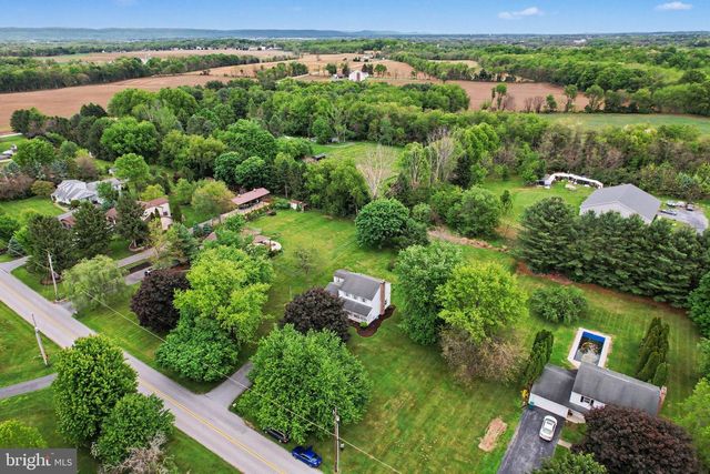 685 S MIDDLESEX ROAD, Carlisle, PA 17015