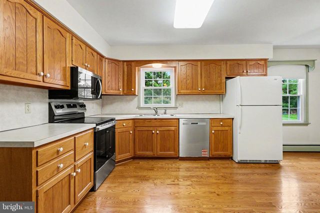 685 S MIDDLESEX ROAD, Carlisle, PA 17015