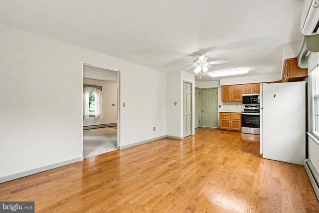685 S MIDDLESEX ROAD, Carlisle, PA 17015
