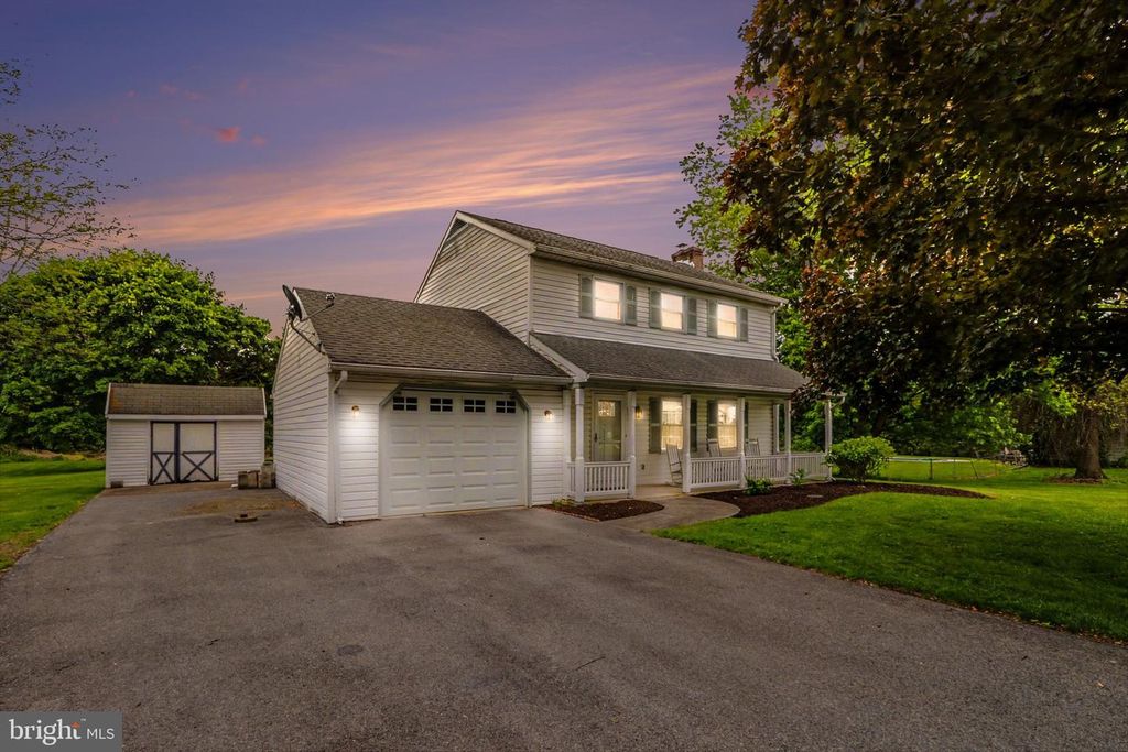 685 S MIDDLESEX ROAD, Carlisle, PA 17015
