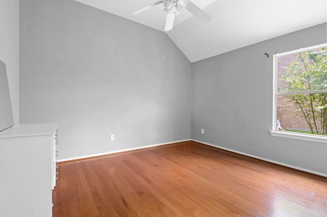 20130 E Lakebridge Lane, Richmond, TX 77407