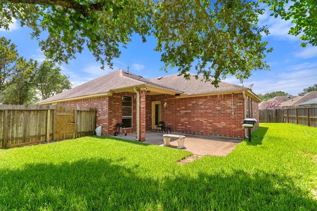 20130 E Lakebridge Lane, Richmond, TX 77407
