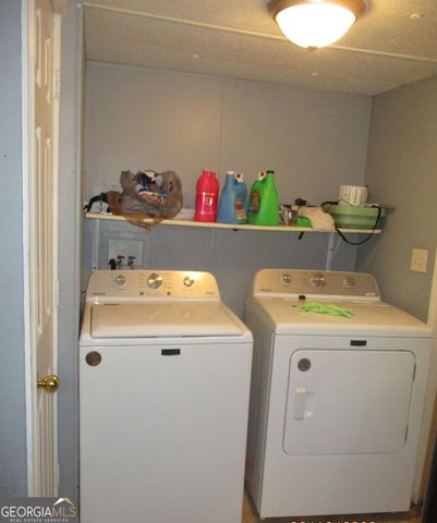 34 Holly Drve, Carrollton, GA 30116