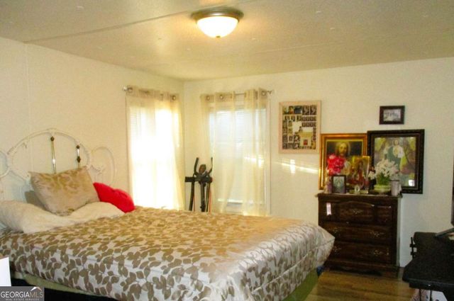 34 Holly Drve, Carrollton, GA 30116