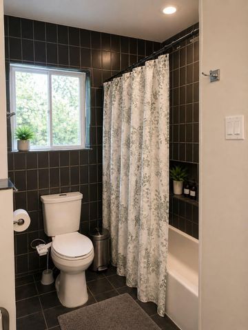 1524 Columbia Street Main, Houston, TX 77009
