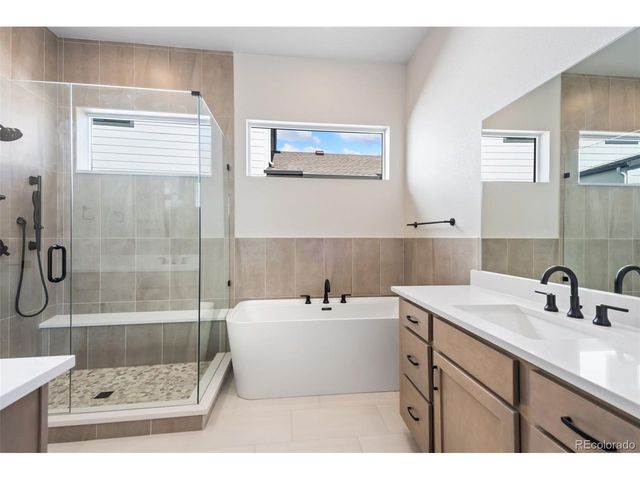 1585 Winter Glow Dr, Windsor, CO 80550