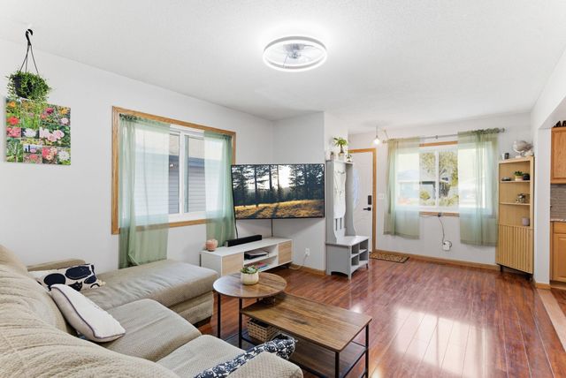 2075 N Ivy Street, North Saint Paul, MN 55109
