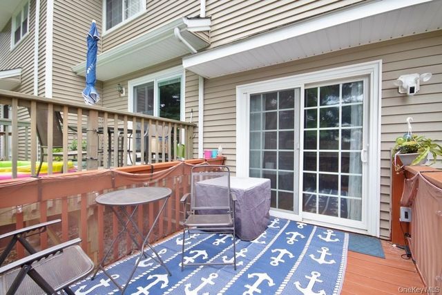 509 Covington Green Lane, Patterson, NY 12563