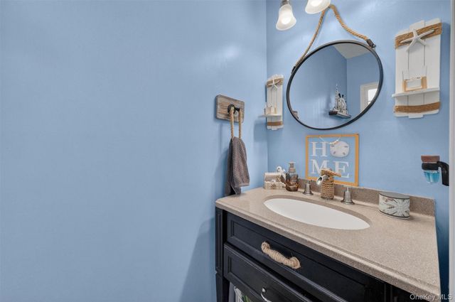 509 Covington Green Lane, Patterson, NY 12563