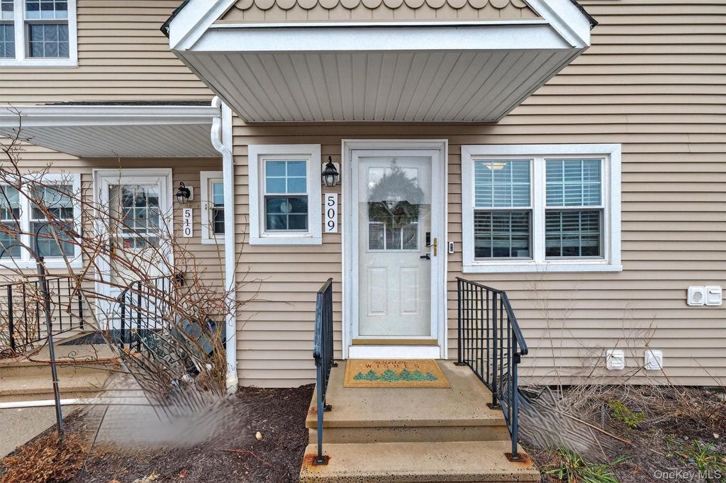 509 Covington Green Lane, Patterson, NY 12563