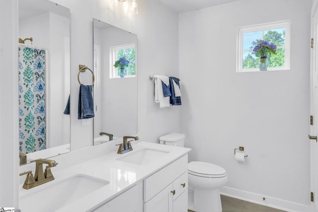 2107 Bluet Drive, Woodruff, SC 29388