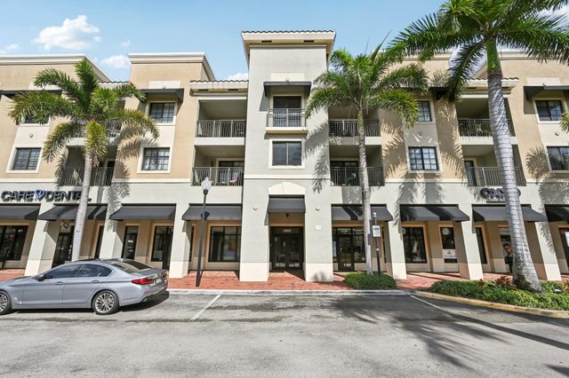 4883 Pga Boulevard 305, Palm Beach Gardens, FL 33418