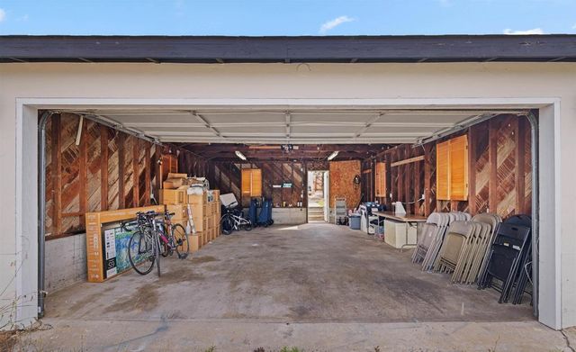 2624 Comstock Street, San Diego, CA 92111