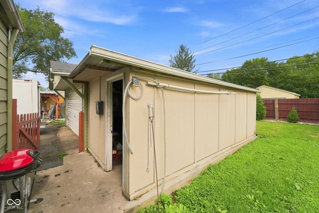 5236 E 21st Street, Indianapolis, IN 46218