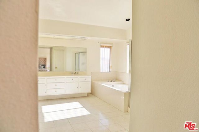 3112 Caminito Lane, Palmdale, CA 93550