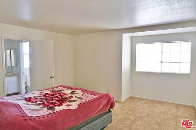 3112 Caminito Lane, Palmdale, CA 93550