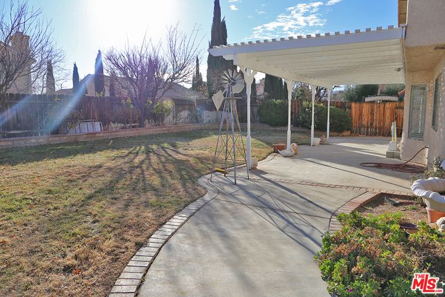 3112 Caminito Lane, Palmdale, CA 93550