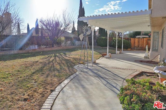 3112 Caminito Lane, Palmdale, CA 93550