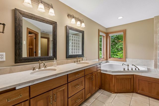 12408 167th Street W, Lakeville, MN 55044