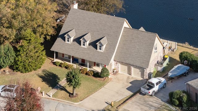 12231 S 18th Avenue E, Jenks, OK 74037