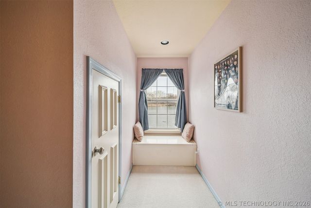 12231 S 18th Avenue E, Jenks, OK 74037