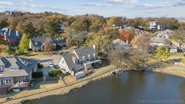 12231 S 18th Avenue E, Jenks, OK 74037