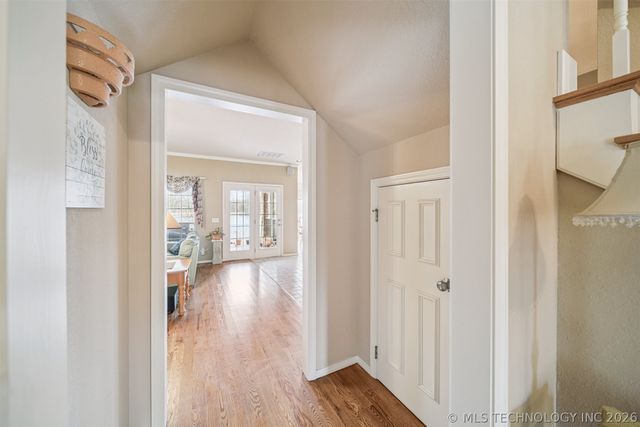 12231 S 18th Avenue E, Jenks, OK 74037