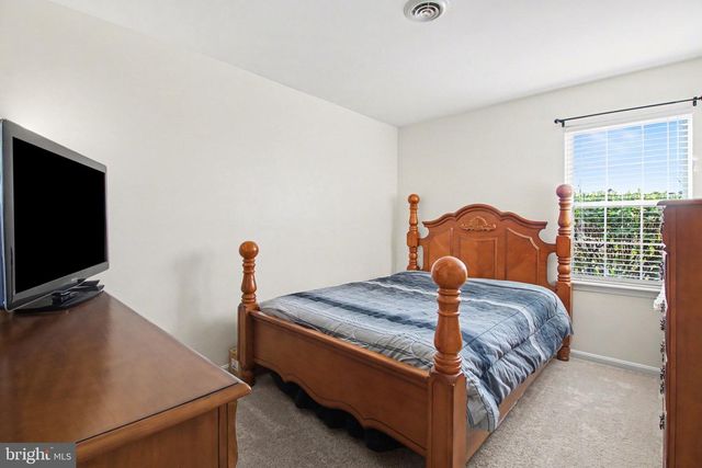 5-B MEL RON CT, Carlisle, PA 17015