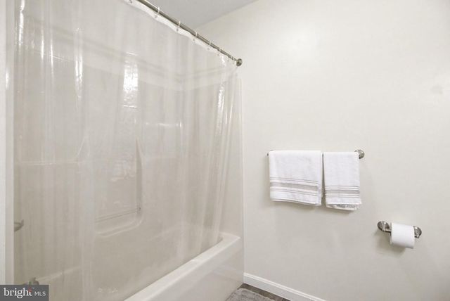 5-B MEL RON CT, Carlisle, PA 17015